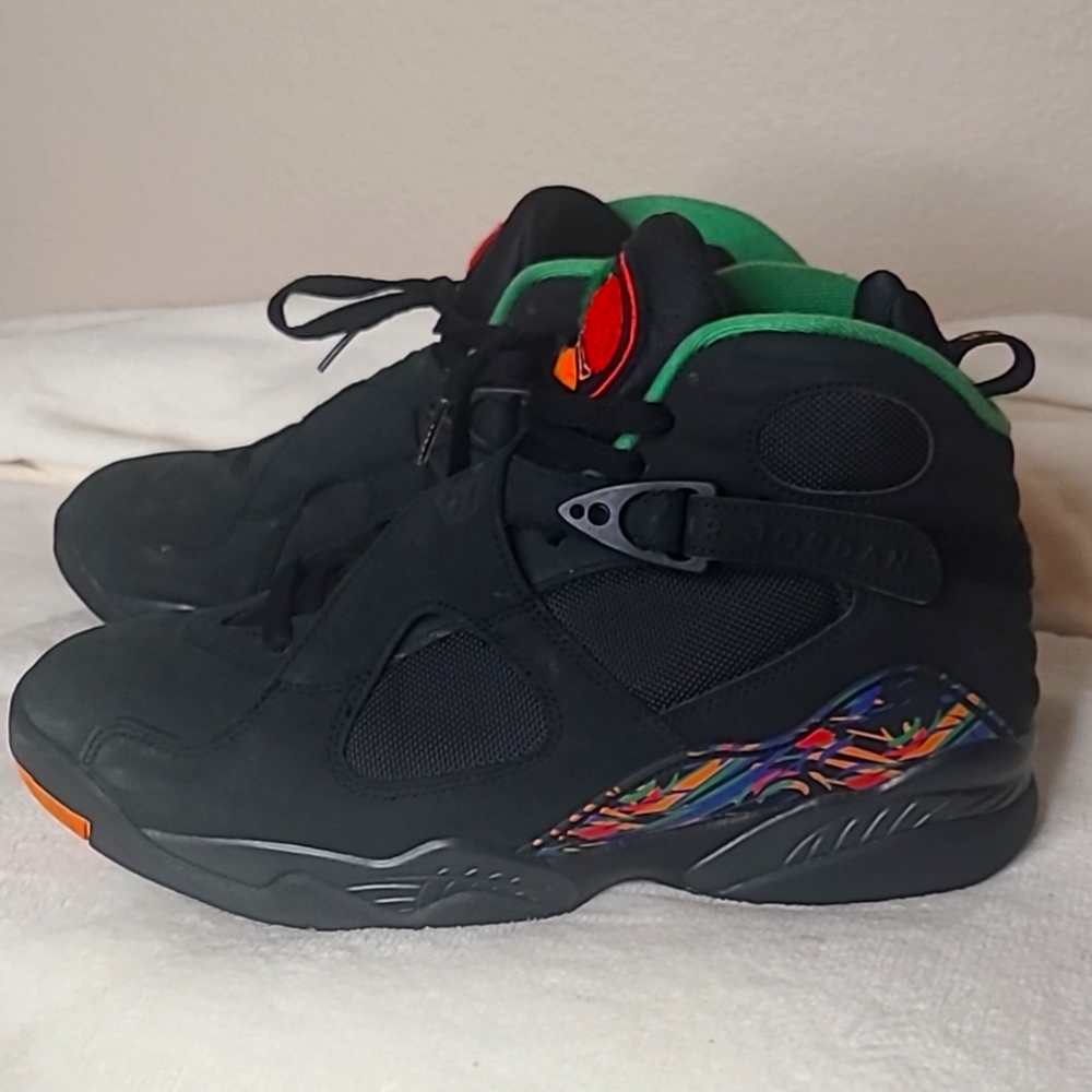 Air Jordan 8s "Air Raids"